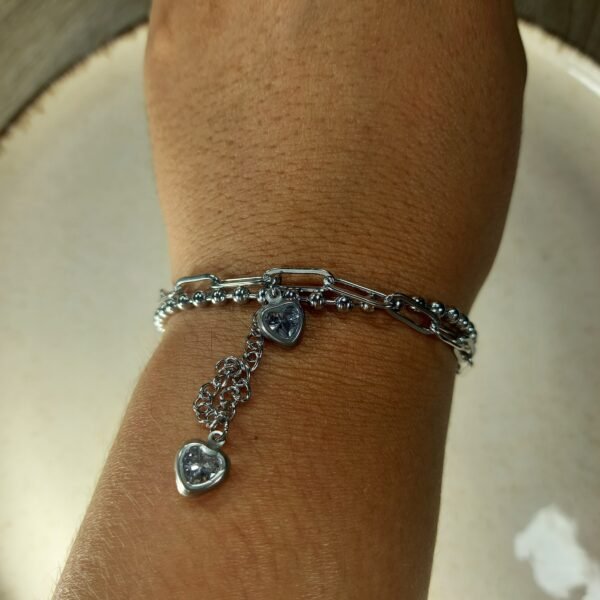 Pulsera Alice y bolitas con doble cubic corazon tornasol.