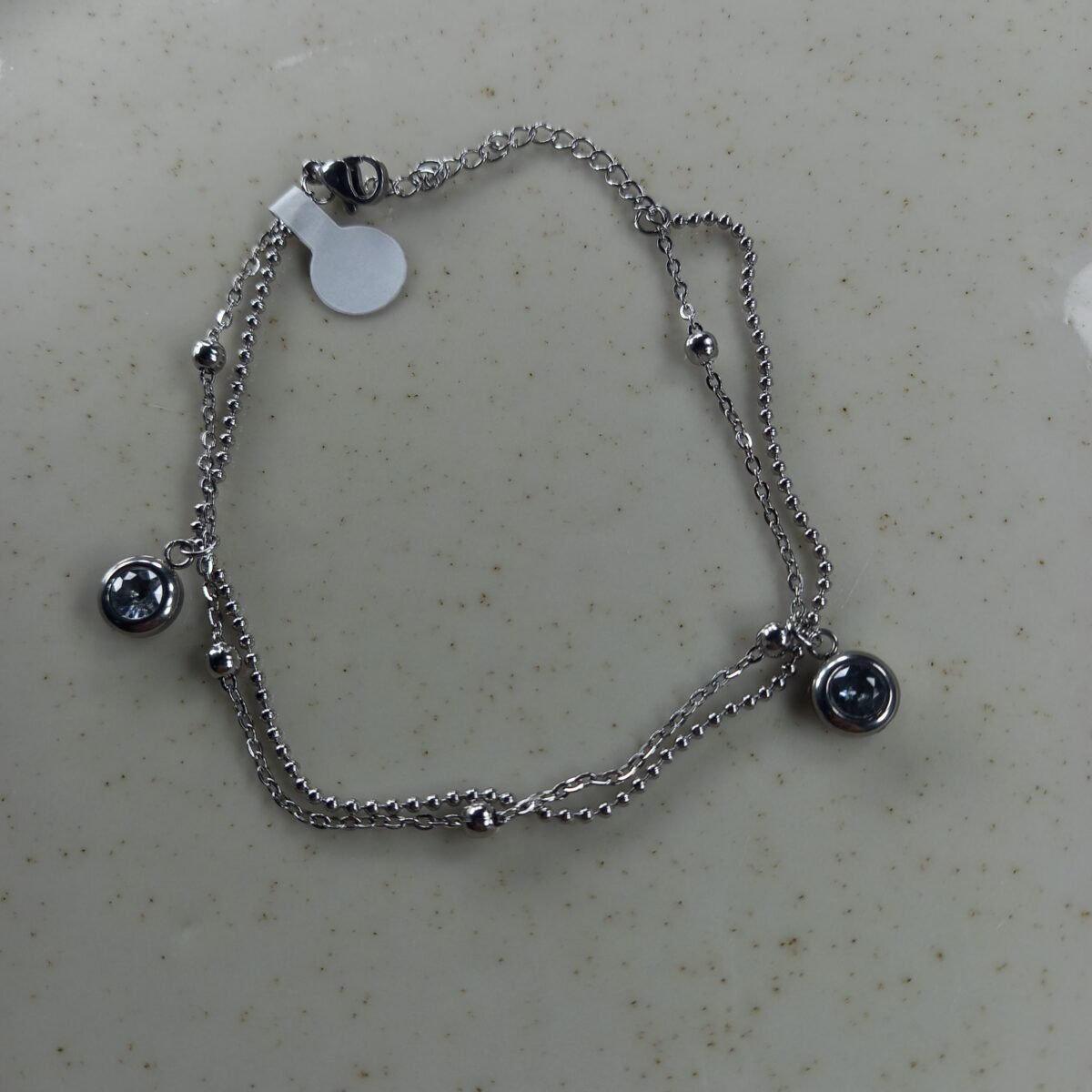 Pulsera Alice doble, con bolitas cubic redondo tornasol. - Imagen 2