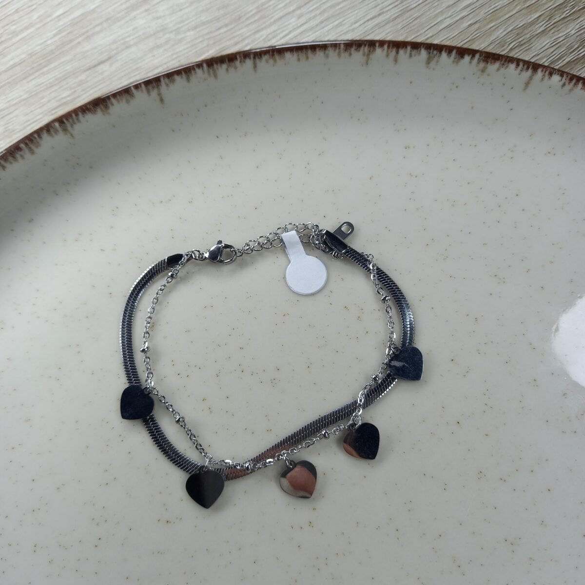 Pulsera doble cadena - Fina y Serpiente con dijes de cerrazón. - Imagen 2