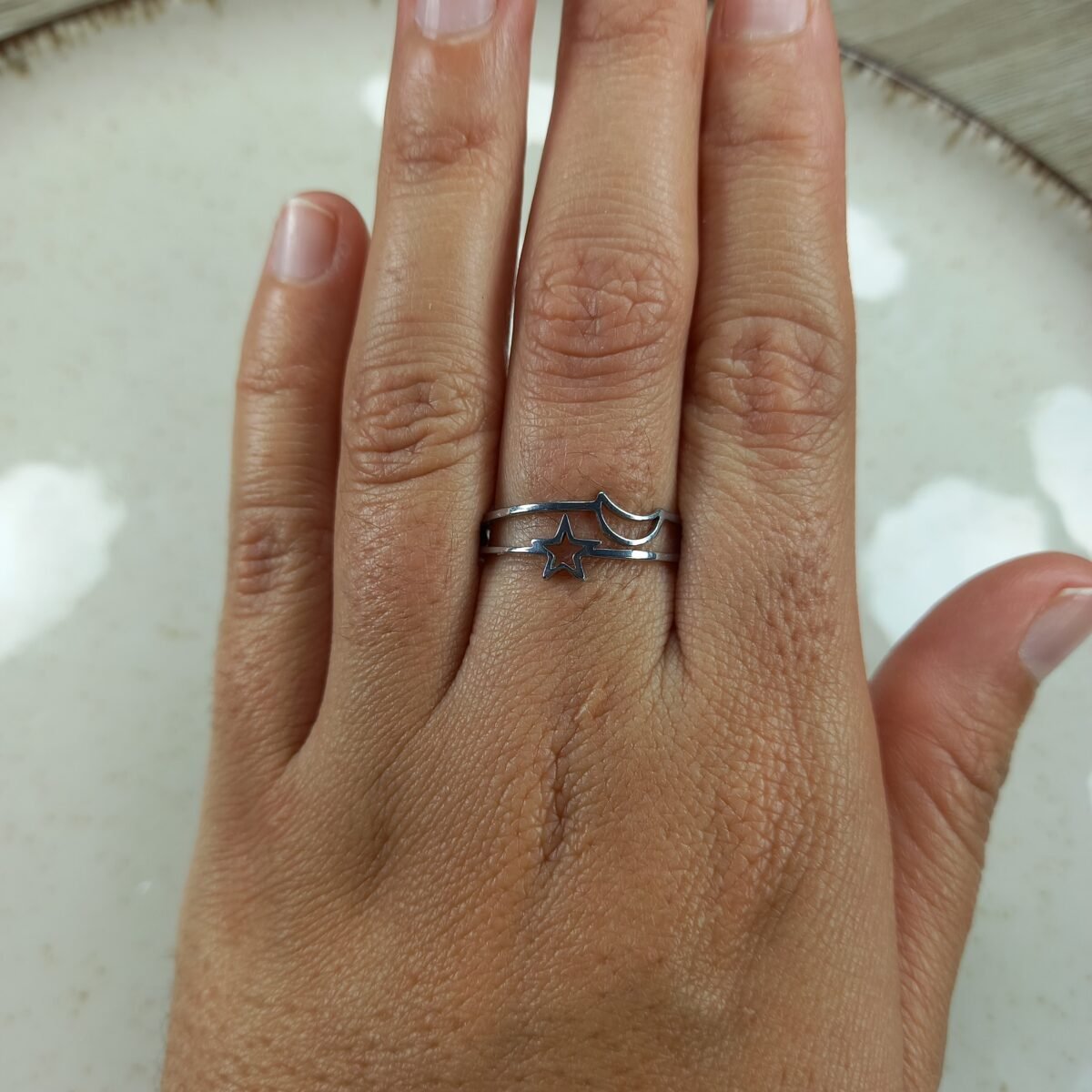 Anillo - Doble linea estrella y luna.
