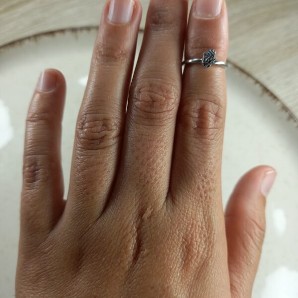 Anillo - Midi forma manito de Fátima.