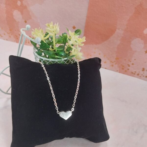 Collar con pasante Corazón con textura