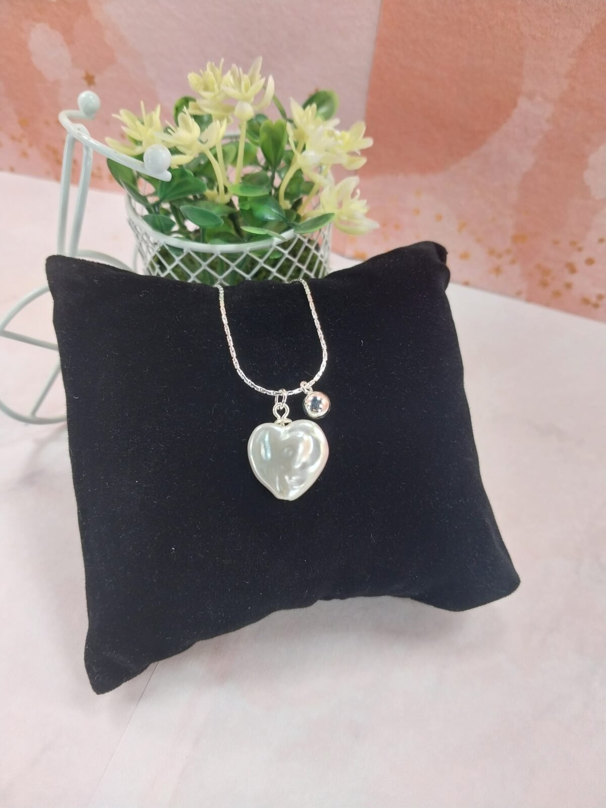 Collar cadena Avena + Dije Corazón Símil Perla + Bolita