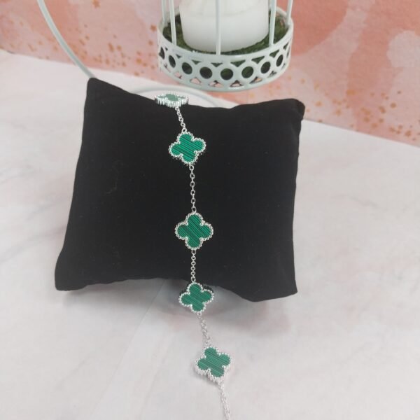 Pulsera Tréboles Verde- Detalle Negro