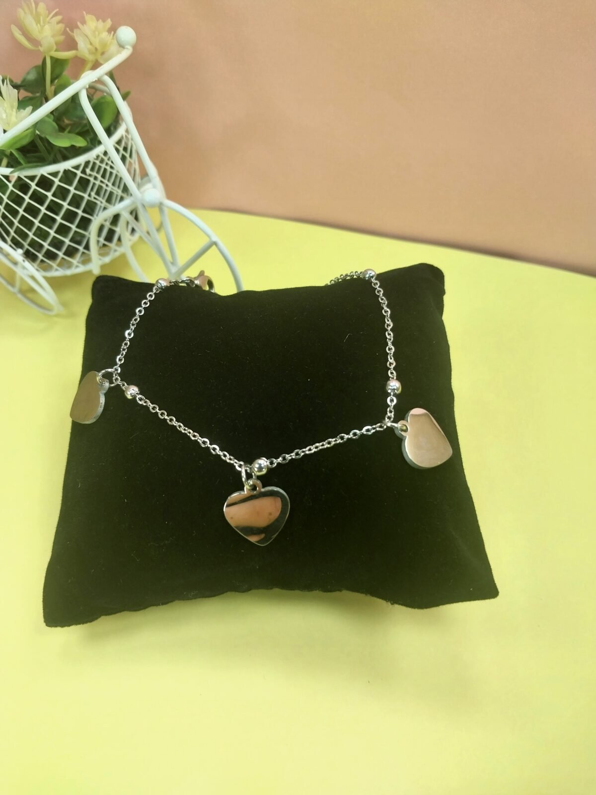 Pulsera con dijes Corazones