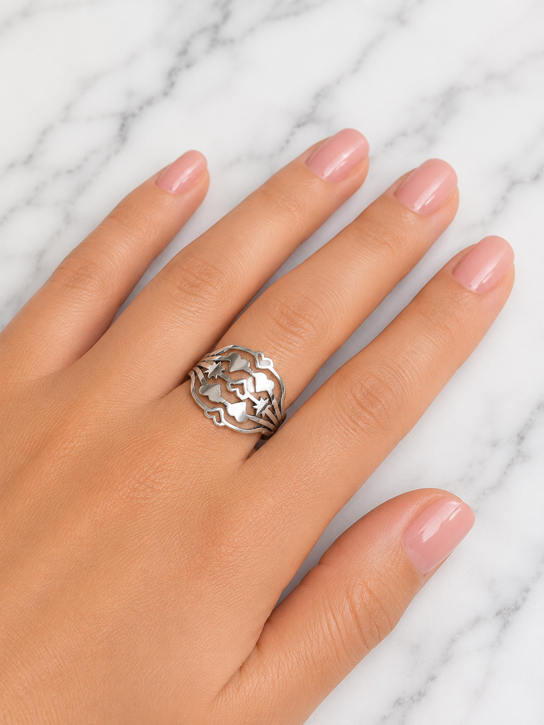 Anillo constelación corazón liso y calado.